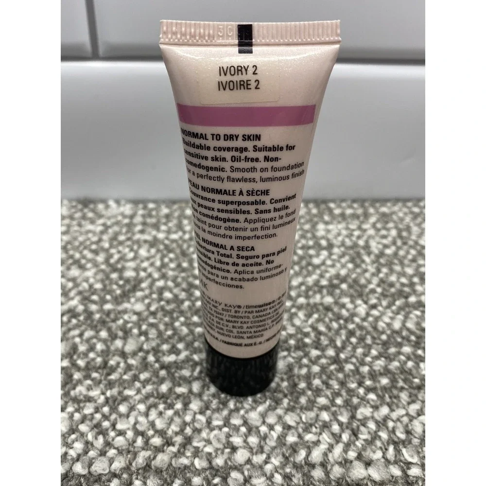 Mary Kay Timewise Foundation Luminous Wear‎ NEW W/O Box Normal to Dry Ivory 2